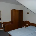 게스트하우스 Hotel Ockenheim